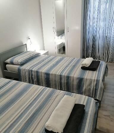 Albergo Blue Fish ألبيسولا سوبيريوري المظهر الخارجي الصورة
